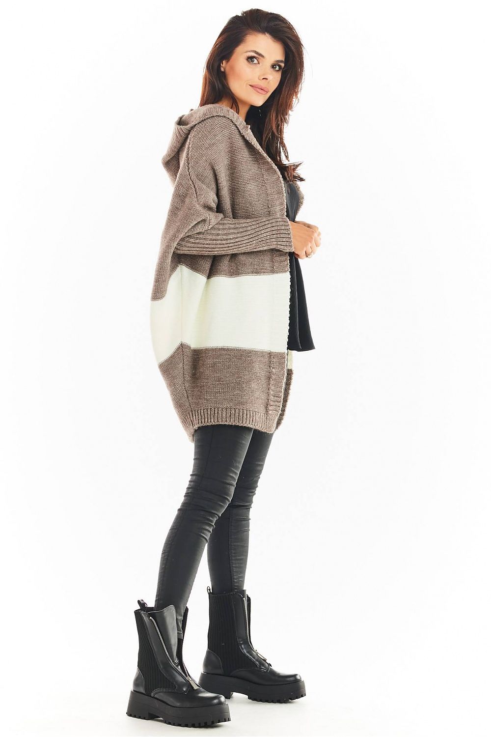  Cardigan model 149732 awama 