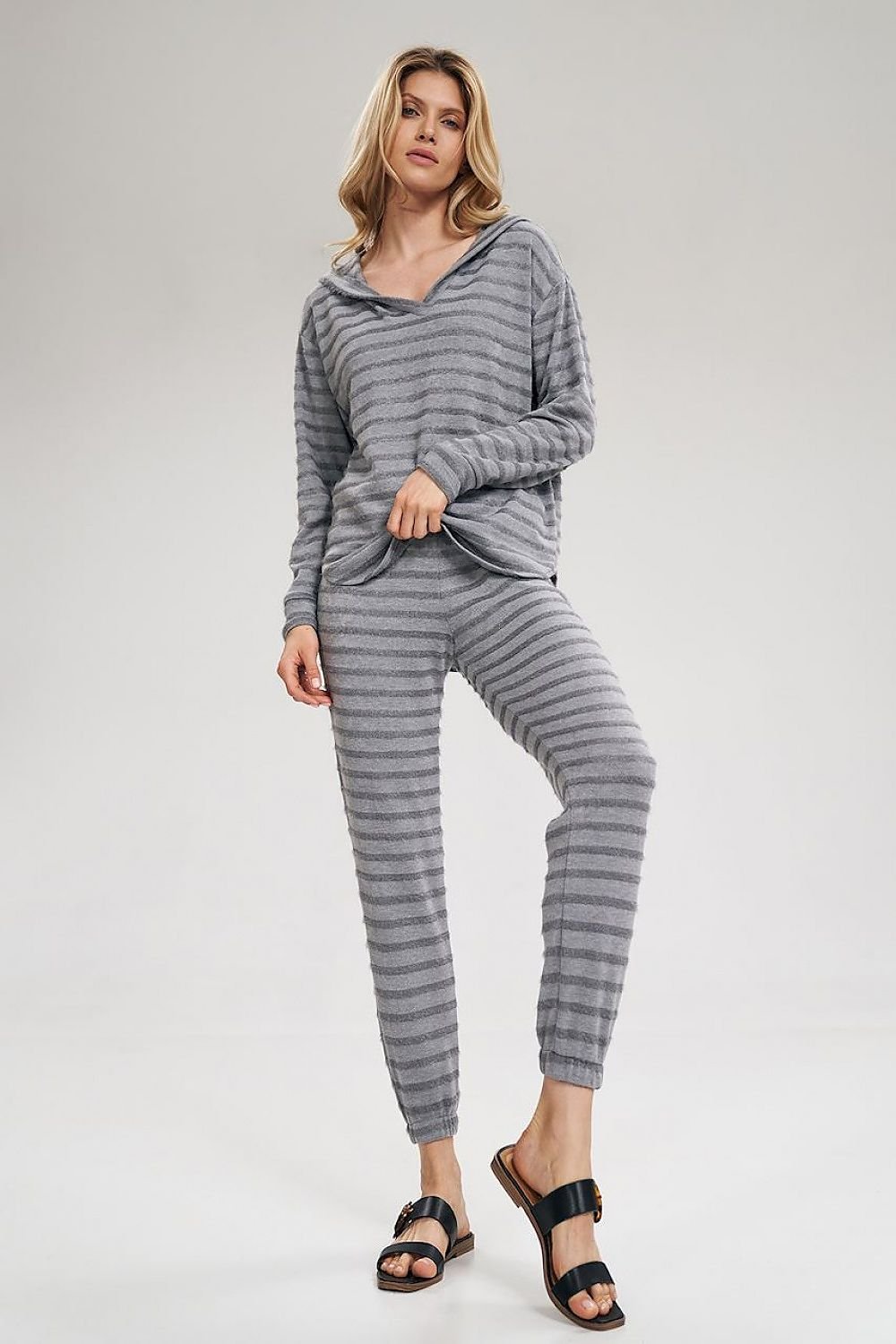 Sweatshirt model 162305 Figl