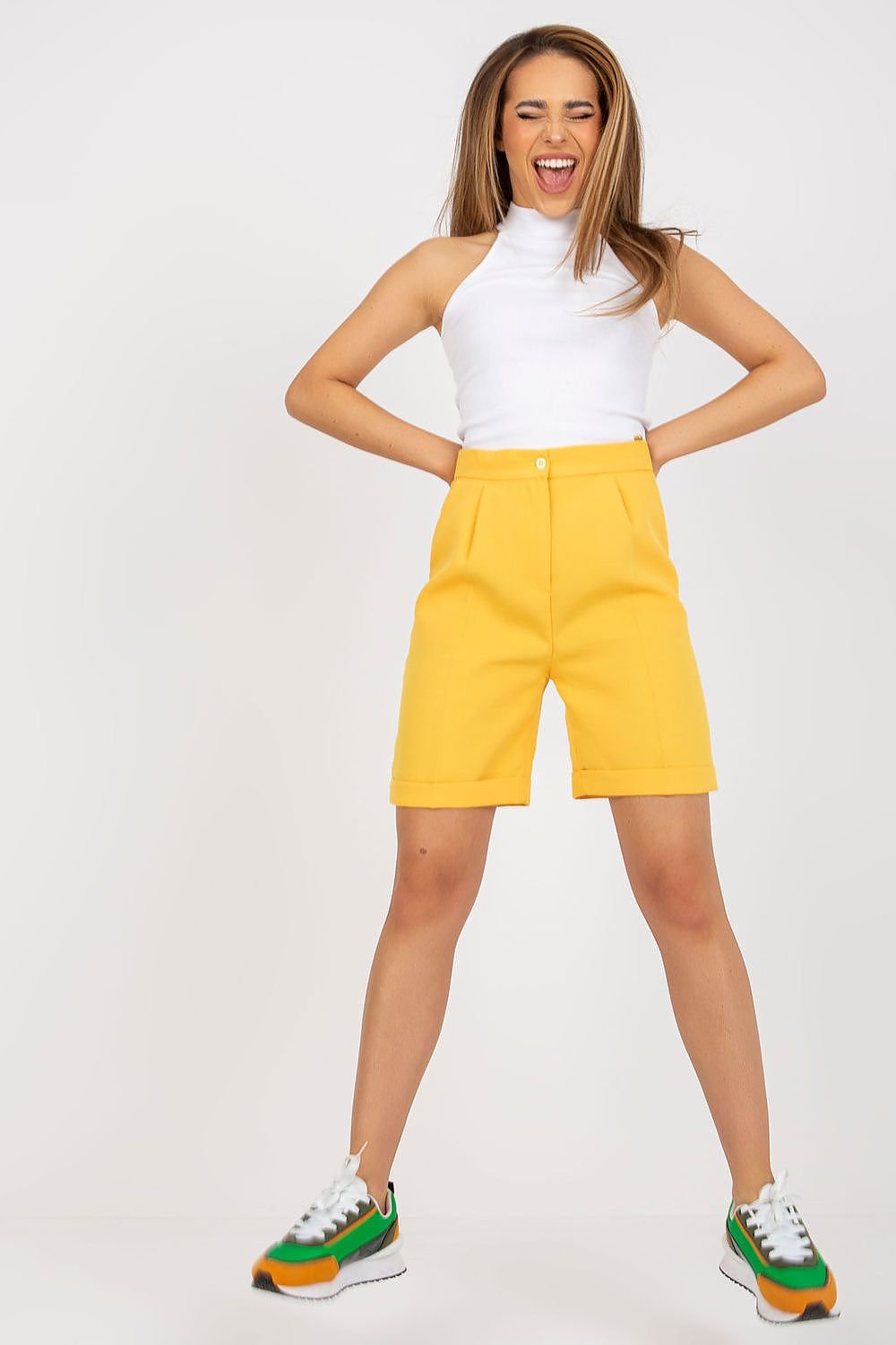 Shorts model 168058 Xsapienza